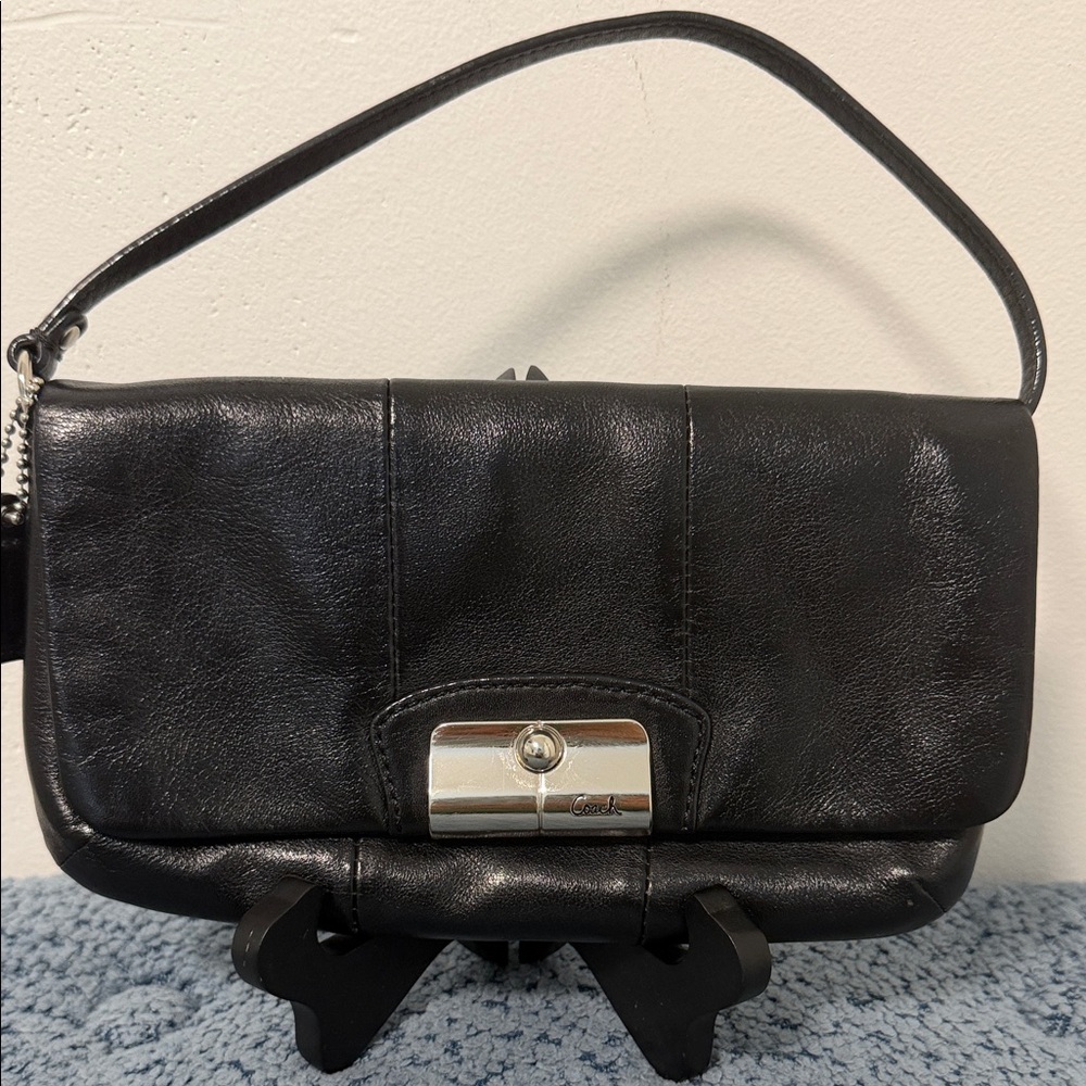 Coach Black Leather Shoulder Bag
